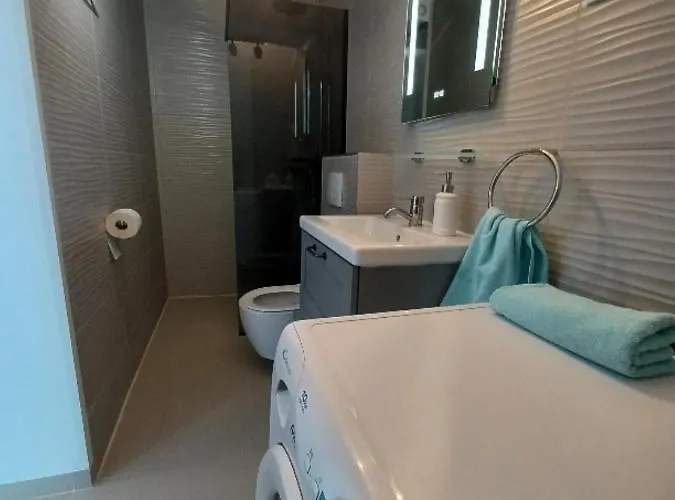 Caveromane 2 * 普拉