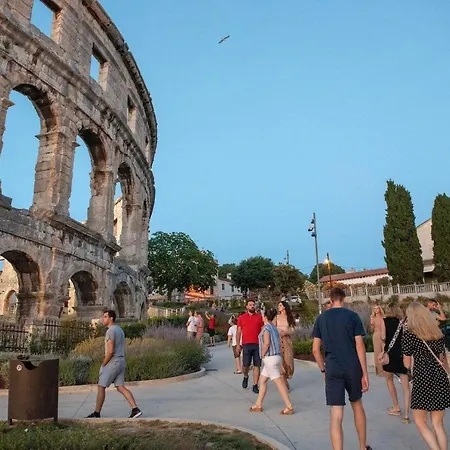 Caveromane 2 Pula
